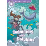 画像: Level 4: Swimming with the Dolphins Book only